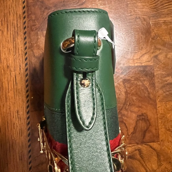 Gucci Sylvia Handbag - Picture 5 of 6